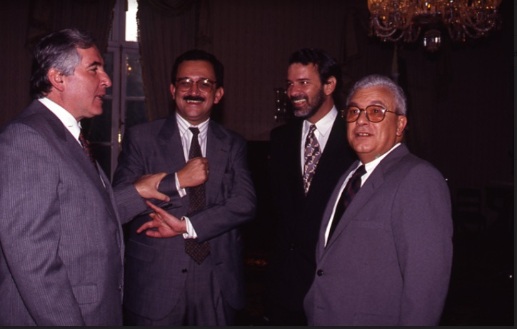Acto de posesión de Luis Guillermo Ángel como Director de Inravisión. 1992 Acto de posesión de Luis Guillermo Ángel como Director de Inravisión. 1992