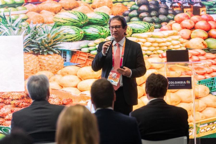 Durante su visita, el ministro Zea, se reunió con varios inversores y minoristas para discutir nuevas oportunidades de asociación con los Emiratos Árabes Unidos, en relación con el potencial agrícola de Colombia.