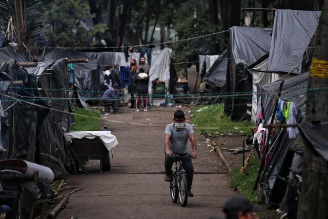 Campamento indígena en el Parque Nacional de Bogotá