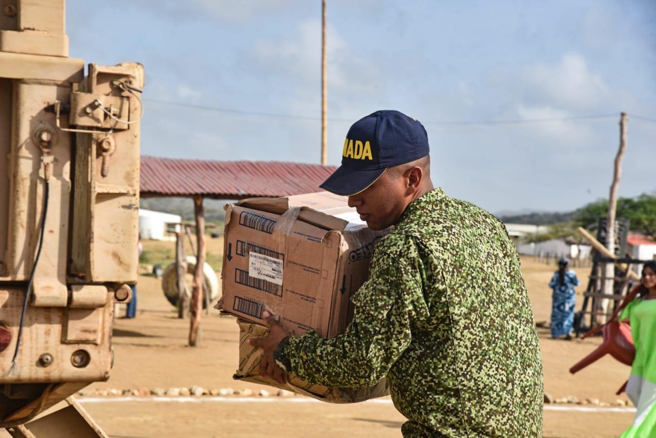 Fenómeno de El Niño: Armada Nacional lleva agua a la Alta Guajira
