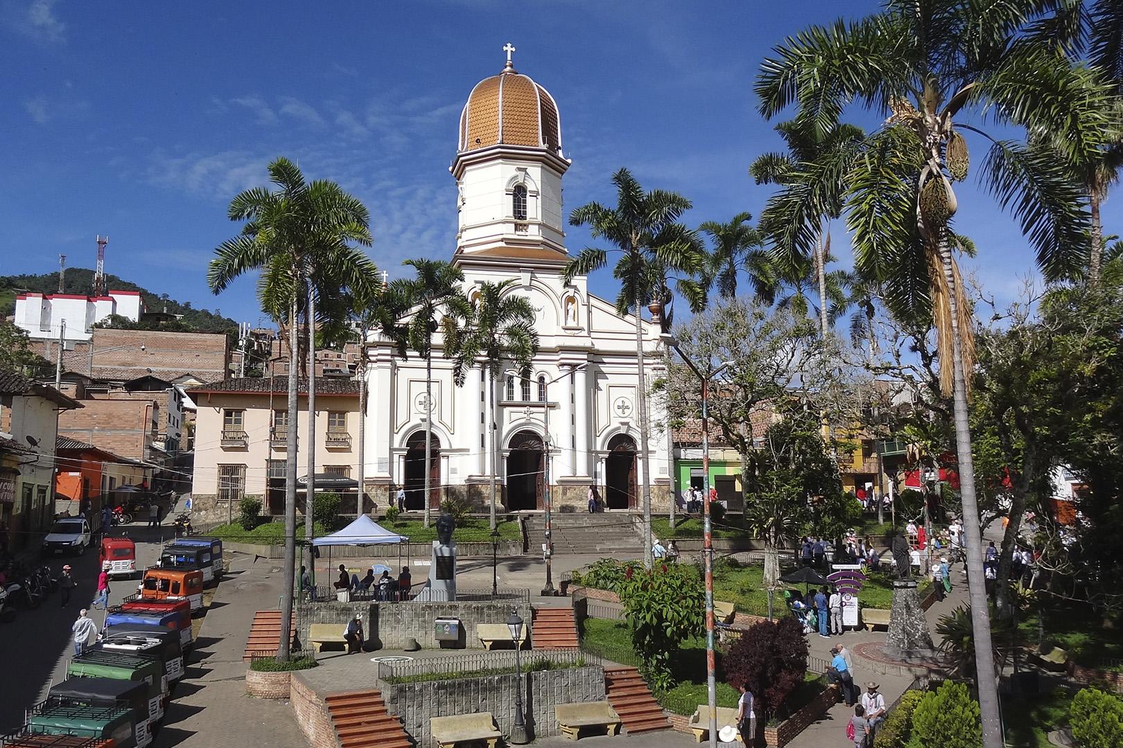 Colegios privados en Ituango