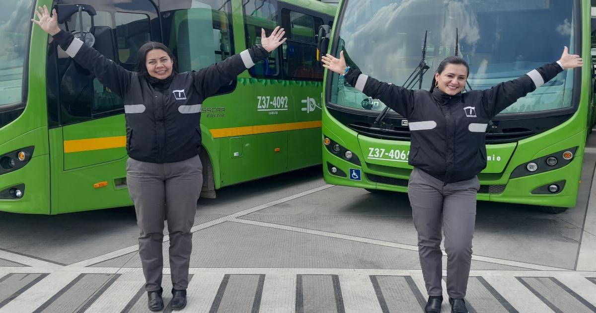 Mujeres y rutas: desafíos y logros de las conductoras del transporte público  de Bogotá