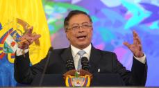 Presidente Petro responde a Paloma Valencia sobre entrega de tierras 