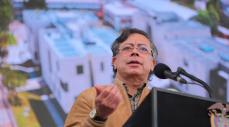 Petro destaca crecimiento de exportaciones industriales en Colombia