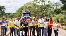 Puerto Rico, Meta: comunidad celebra mejoramiento vial entre veredas Sultana y Guacamayas