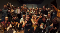 Miércoles de descarga: 'Baila Kolombia', Los Cumbia Stars