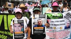 Informe publicado el 6 de abril de 2026 advierte que 36% de detenidos no tendría vínculos criminales; los manifestantes también denunciaron abusos y exigieron liberar a los inocentes. 