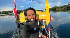 Super H: profesor colombiano nada el Amazonas