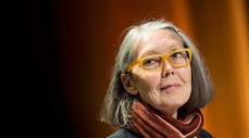 La escritora canadiense Anne Carson gana el Premio Nobel de Literatura 2026