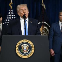 Trump anuncia ocupación indefinida de Venezuela