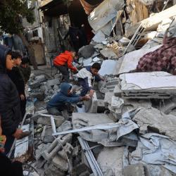 Israel viola de nuevo la tregua con bombardeos en Gaza 