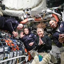 Artemis II supera mitad del viaje a la Luna sin fallas