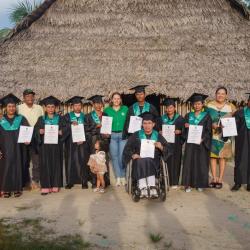 Indígenas del Amazonas se certifican en conservación ambiental