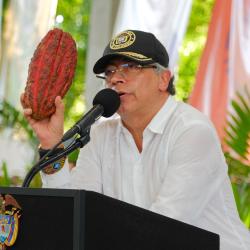 Petro reafirma en Puerto Asís su compromiso con la paz total y la protección de la Amazonía