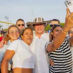 Aprobación Gustavo Petro encuesta CNC