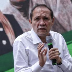 Antonio Sanguino anuncia inspección nacional en aeropuertos por crisis laboral en la Aerocivil
