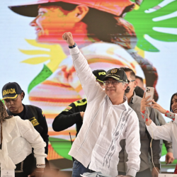 Pacto interétnico Cauca: Petro impulsa acuerdo por la tierra, la paz y la diversidad