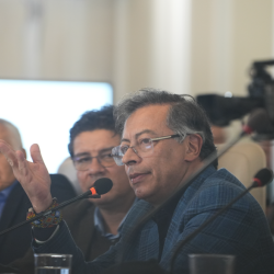  Petro pide a la DNI revelar informe sobre nuevo cartel en Bogotá y Cundinamarca