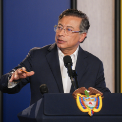 Petro cuestiona EE. UU. y la OEA: ataques en el Caribe son violaciones de DD.HH.