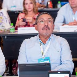 Condenan al congresista Modesto Aguilera por acto sexual violento