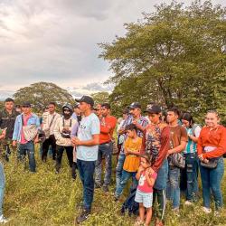 Entrega de tierras familias campesinas en Codazzí