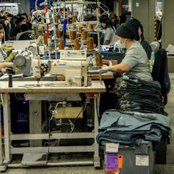 Efecto aumento salario mínimo en el empleo Colombia