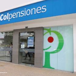 El primer mandatario aclaró que la transferencia de más de 25 mil cotizantes de fondos privados a Colpensiones se trata de hacer cumplir la ley y pidió claridad a la banca sobre los plazos de transferencia.