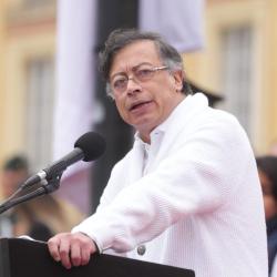 Es necesario un cese al fuego en Medio Oriente: Gustavo Petro