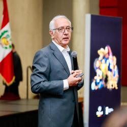 Ministro salud cuestionó trabas debate reforma salud 2025