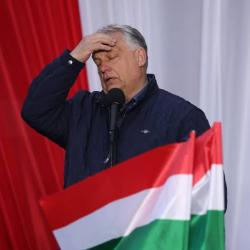 Hungría le dice adiós a 16 años de Orbán