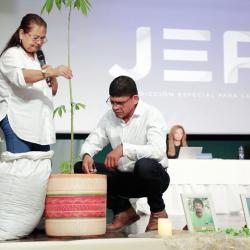 Audiencia JEP HOY: se define situación jurídica de 97 comparecientes