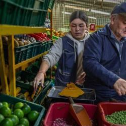 Más de 779 mil personas salieron de la inseguridad alimentaria en 2025, según el DANE