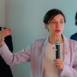 Martha Carvajalino destaca reducción de cultivos de coca y avance en producción de alimentos en Colombia
