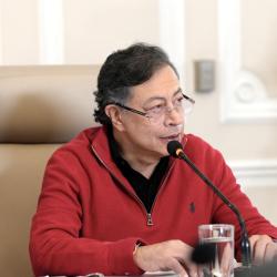 Petro oro ilegal en Colombia