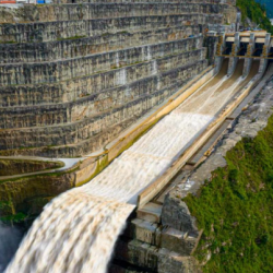 Por qué están subiendo los precios de energía