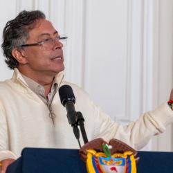 Presidente Petro responde a artículo de revista británica sobre salud