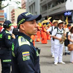 Primero la vida: Policía solo podrá disparar para proteger a las personas, no a bienes materiales