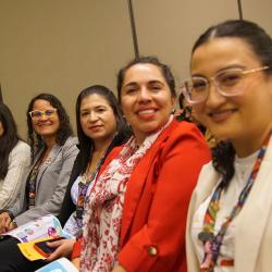 RTVC  Con Ellas: rutas contra violencia de género