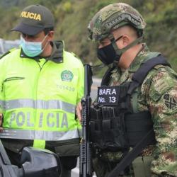 Suspensión de porte de armas en Colombia
