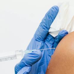 Viajes en Semana Santa: MinSalud advierte sobre fiebre amarilla y sarampión