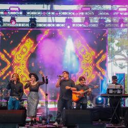 Villavicencio canta gospel