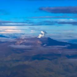 Volcán Nevado del Ruiz: alerta amarilla y récord de sismos en un día