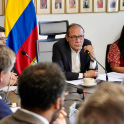 Salario Mínimo 2026: Ministro del Trabajo pide cautela en cálculo