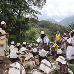 Entregan ayuda humanitaria a indígenas Arhuacos en Magdalena