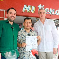 Gobierno creará primera empresa paneles solares