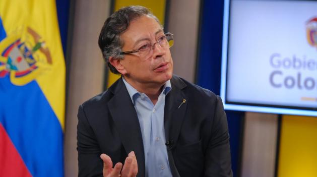 Petro cuestiona bombardeos de EE. UU. ilegales  ineficaces  Petro cuestiona bombardeos de EE. UU. ilegales  ineficaces