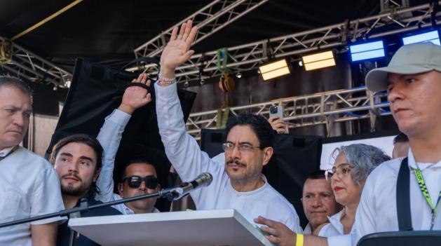 Iván Cepeda solicita rectificación a medios y candidatos políticos por el montaje desde la cárcel Picaleña en su contra