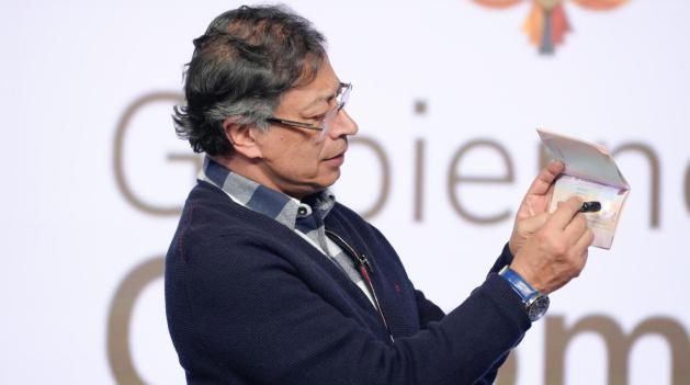 Nuevo pasaporte colombiano 