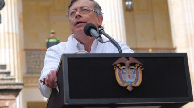 Petro responde a Cambio sobre favorecer extrema derecha