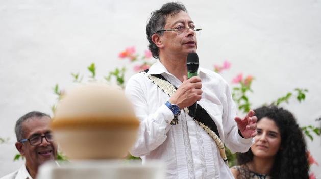 Petro sobre propuesta reducción del Estado de Abelardo de la Espriella